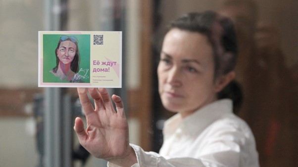 Alsu Kurmasheva in a Russian court